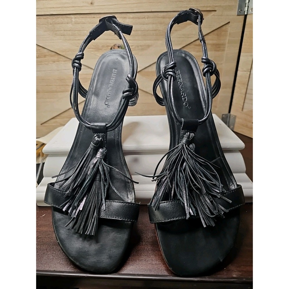 Bernardo Italy Court Tassel Demi Black Wedge Sandals 10M Boho Quiet Luxury #595